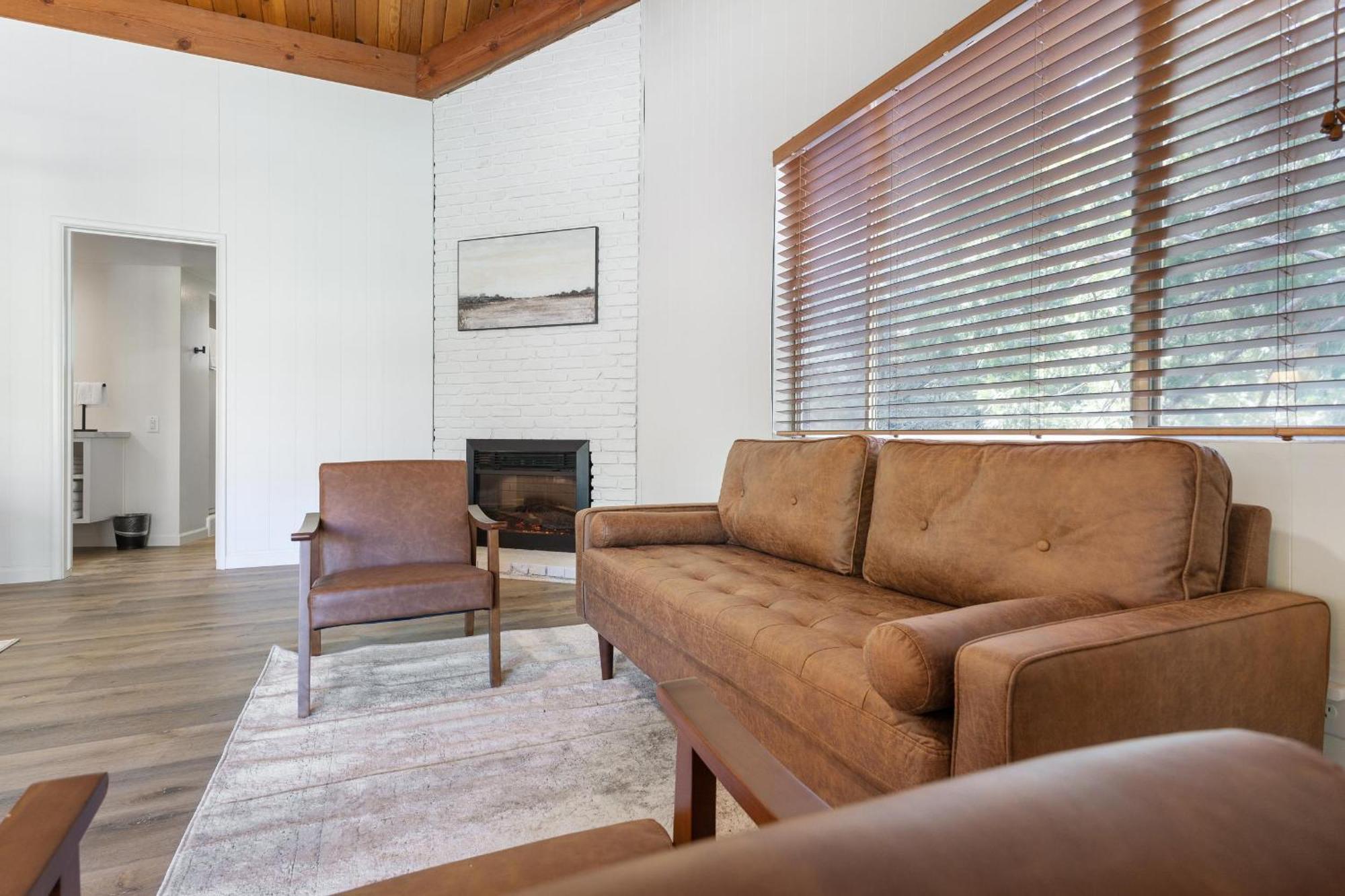 Camp Nelson Lodge Room 10 Ponderosa 外观 照片